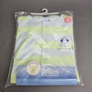 Tykes size 0-3 month sleeping Body Suite